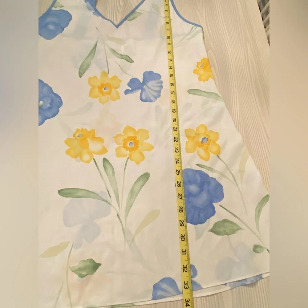Secret Treasures Large Floral Satin  Chemise V-Neck Slip Gown Yellow Daffodils